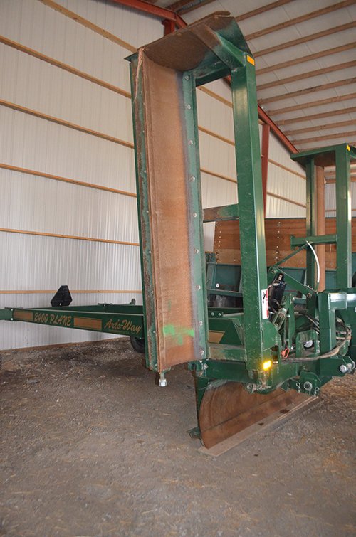 Property photo 92 - JOHN DEERE FARM EQUIPMENT AUCTION